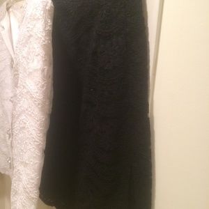 WHITE JACKET W/ BLACK DRESS; SIZE 6 ; SAKS FIFTH